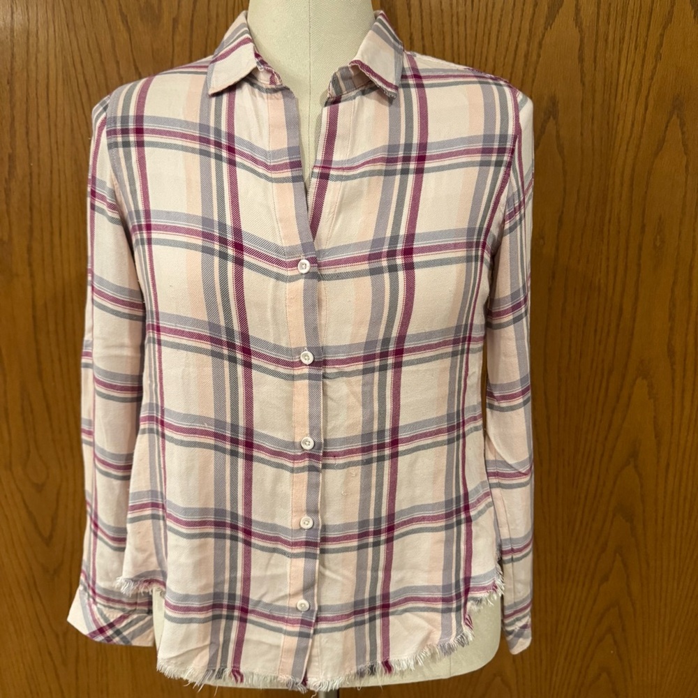 Anthropologie Cloth & Stone Pink Plaid Flannel Long Sleeve Shirt Blouse Frayed